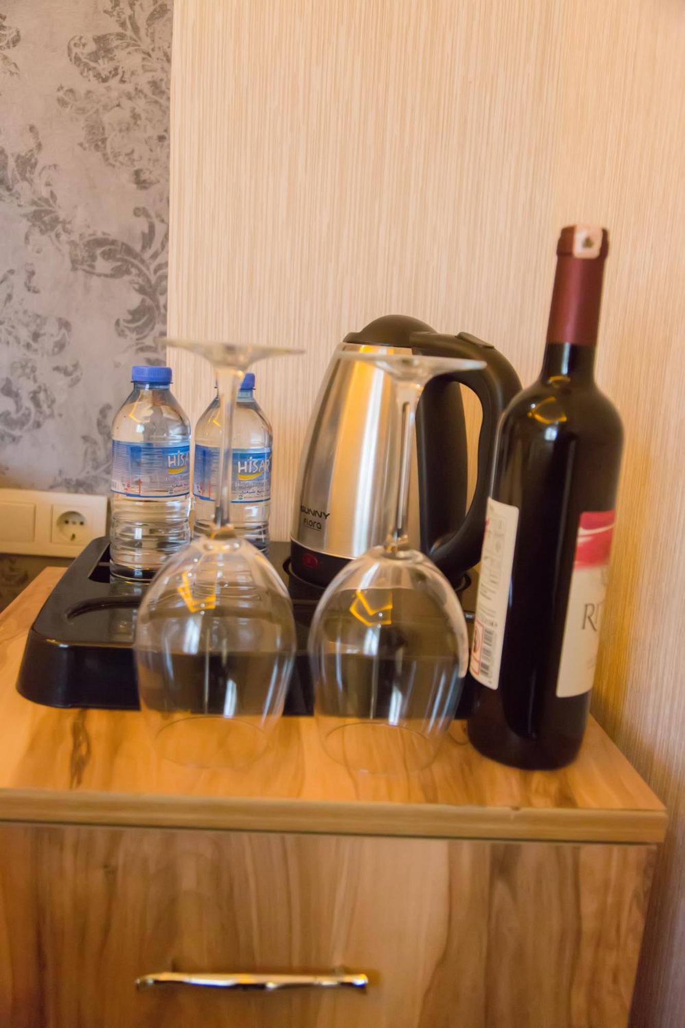 Honey Hotel Истанбул Екстериор снимка