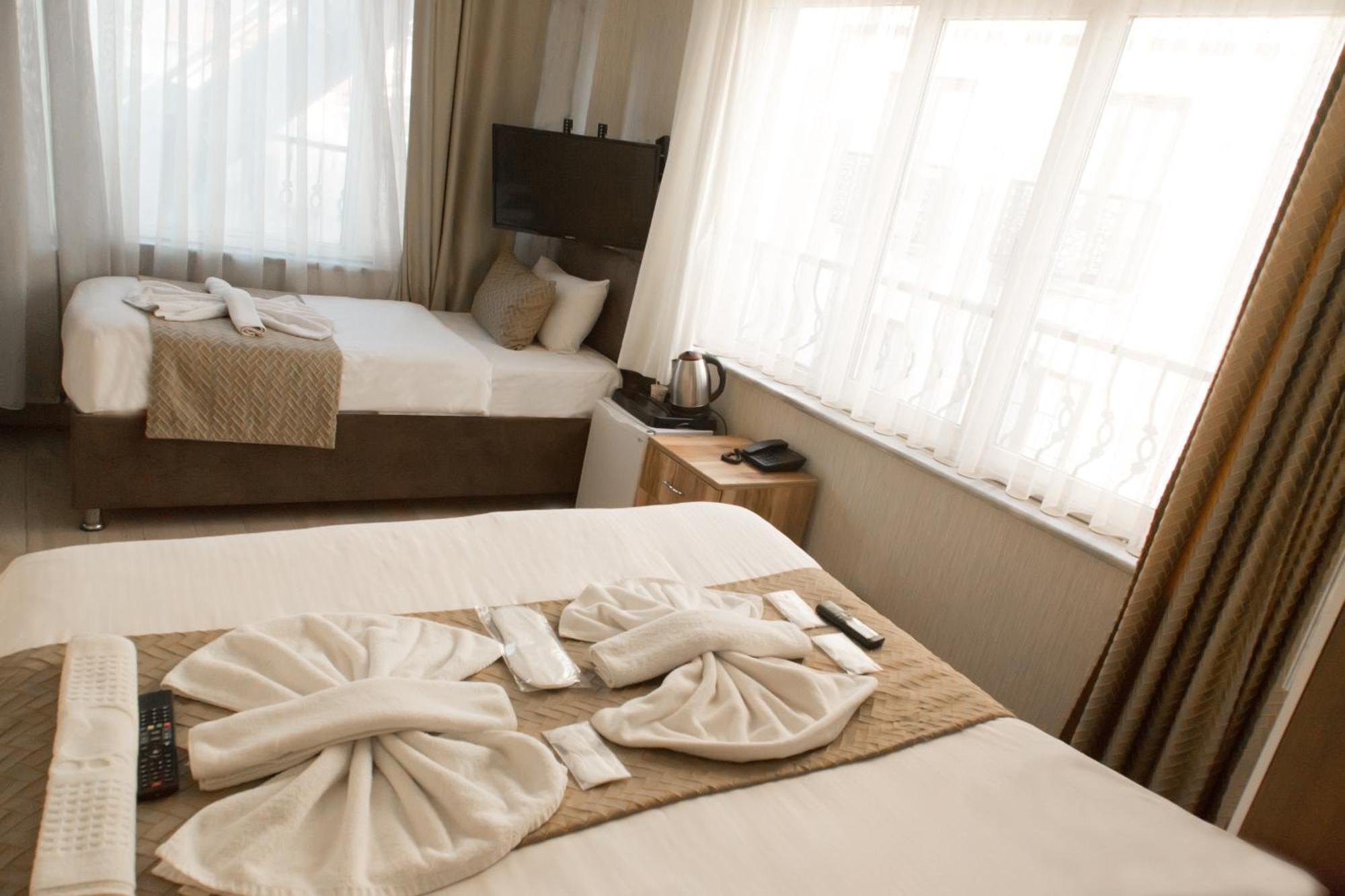 Honey Hotel Истанбул Екстериор снимка