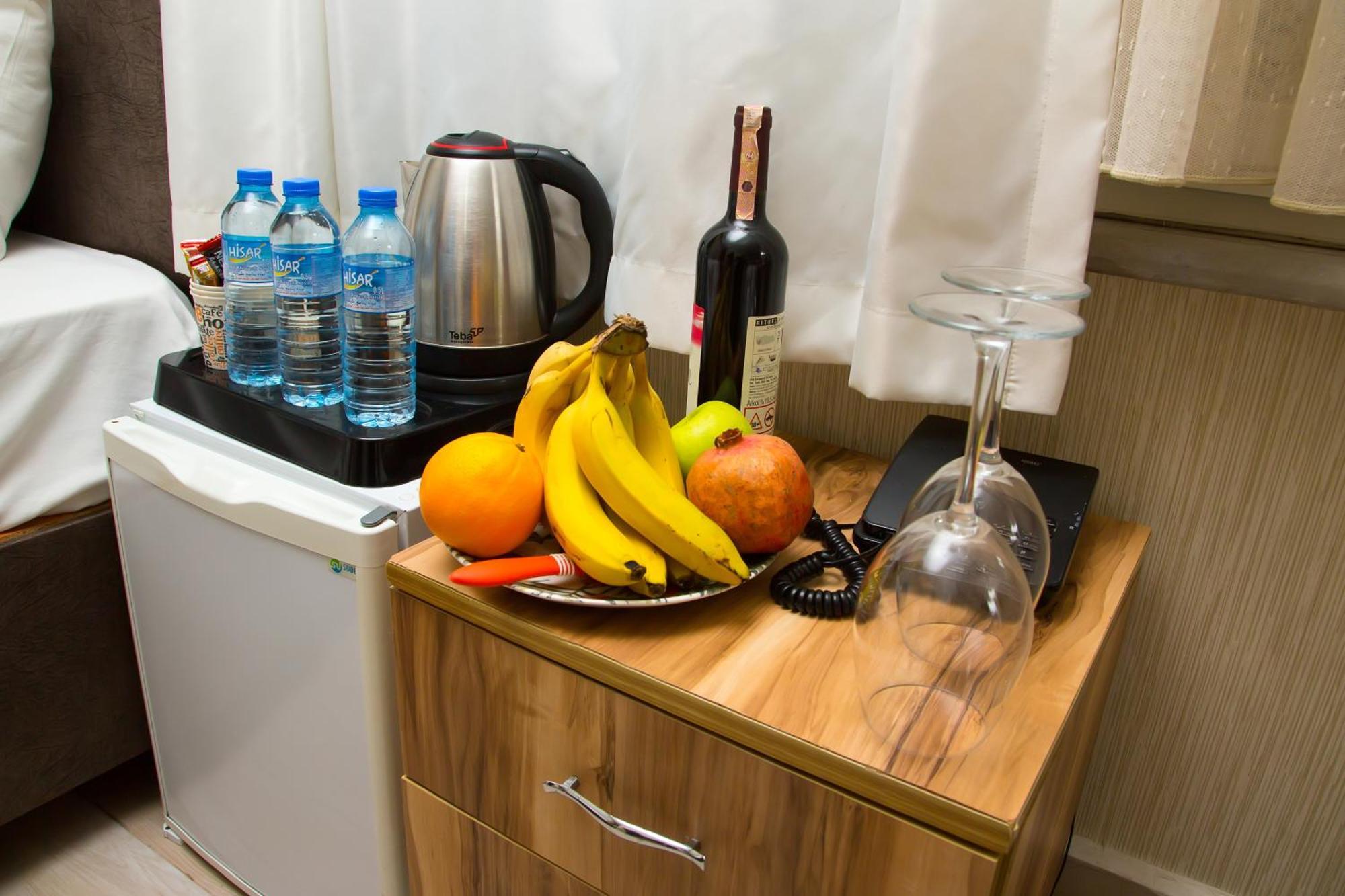 Honey Hotel Истанбул Екстериор снимка