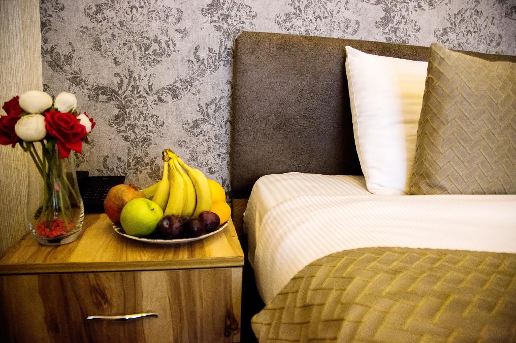Honey Hotel Истанбул Екстериор снимка