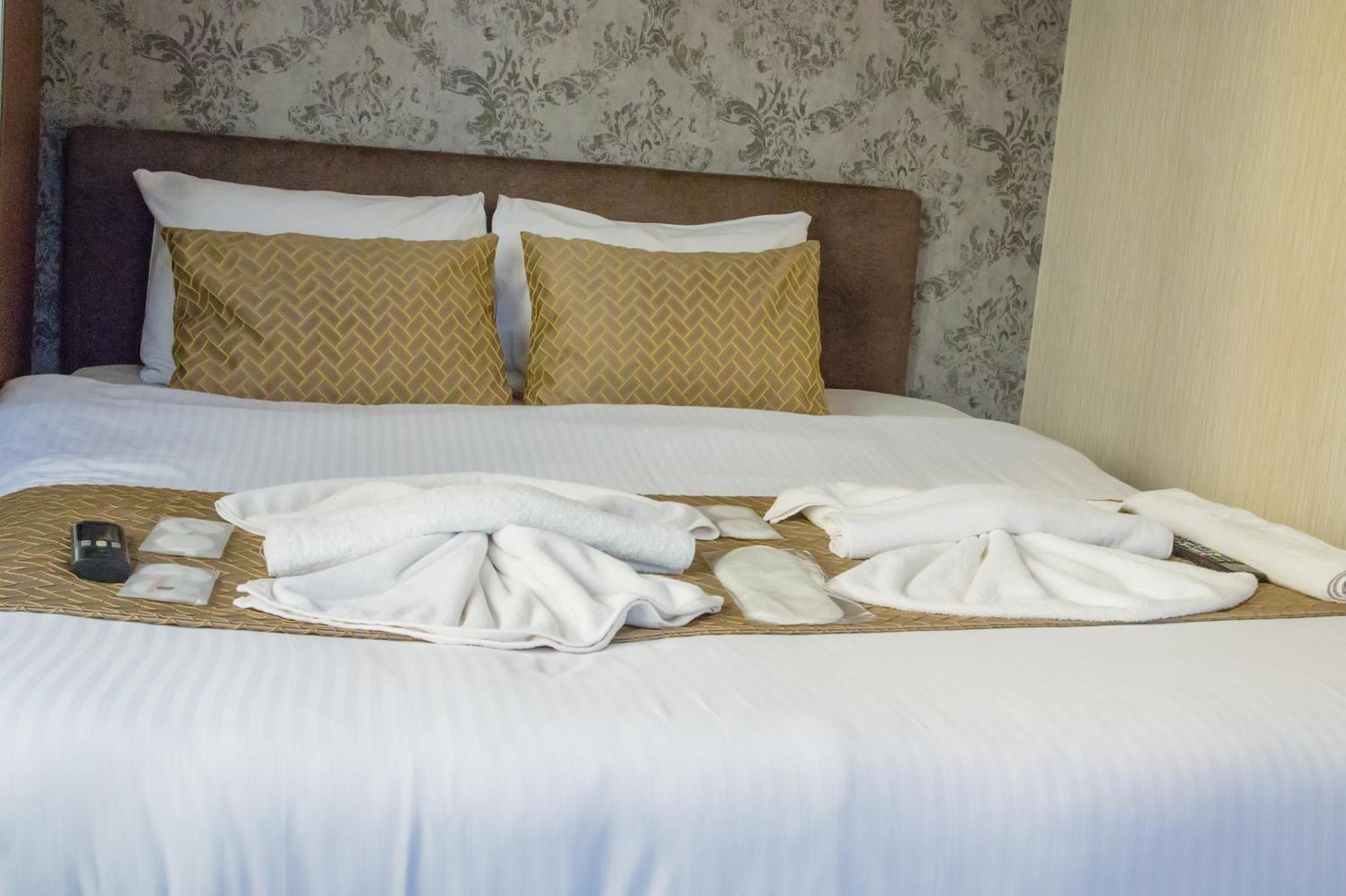 Honey Hotel Истанбул Екстериор снимка