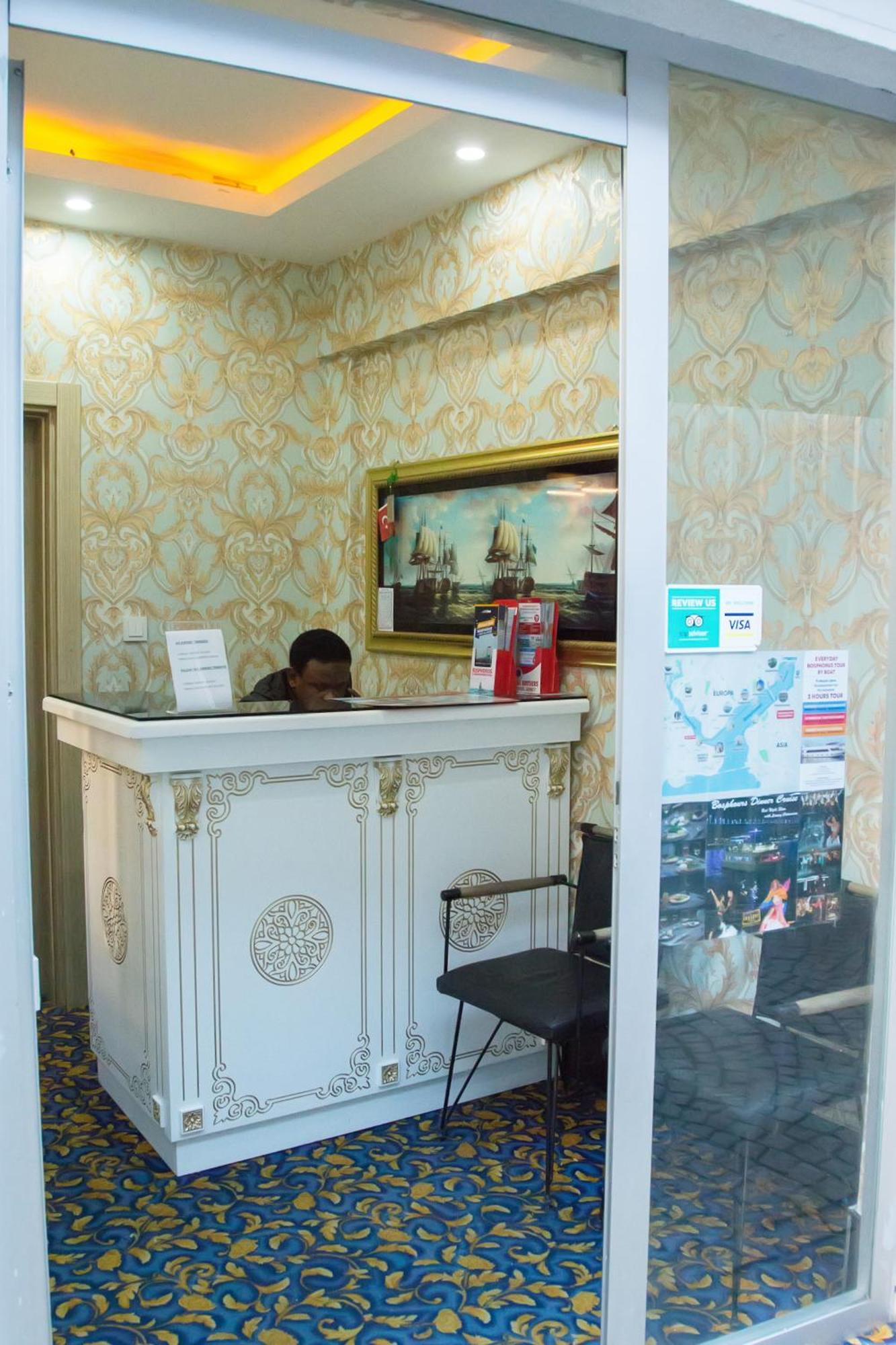 Honey Hotel Истанбул Екстериор снимка