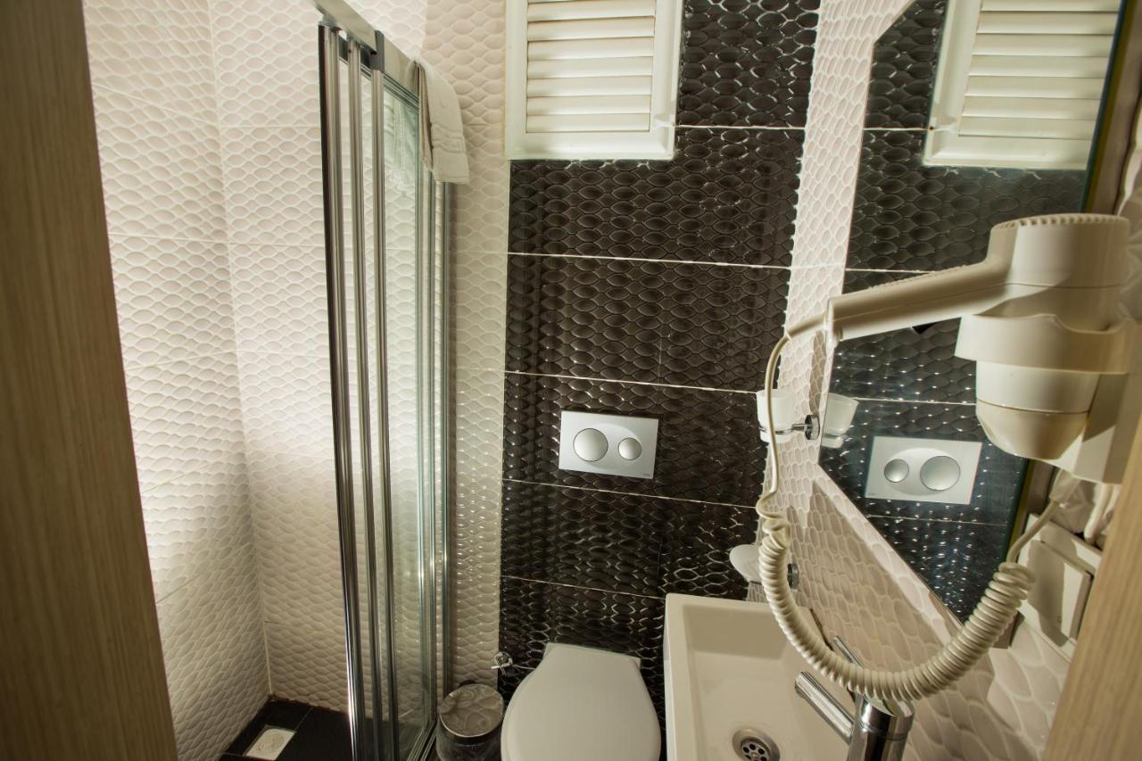 Honey Hotel Истанбул Екстериор снимка